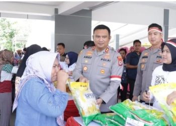Polres Tanah Bumbu Salurkan 7,5 Ton Beras SPHP untuk Masyarakat