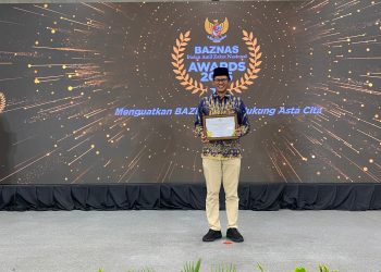 Rumah Zakat Raih BAZNAS Awards 2025 Kategori LAZ Nasional Kelembagaan Terbaik