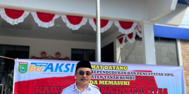 Disdukcapil Tanah Bumbu Gelar Apel Budaya Kerja, Siap Menuju WBBM 2026