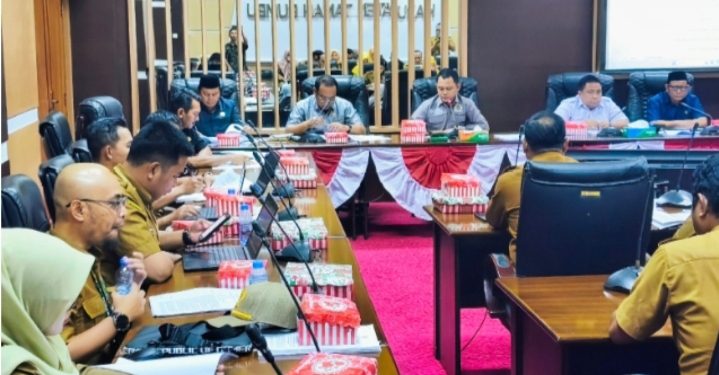DPRD Tanah Bumbu Gelar Rapat Kerja Bahas Raperda Kerjasama Daerah