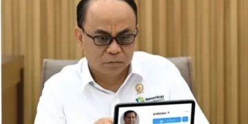 Gegara Unfollow Presiden, Budi Disebut Nitizen Pria Paling Jenaka Pekan Ini