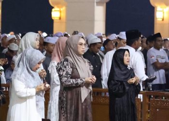Andi Irmayani Ajak Warga Teladani Rasulullah dan Mendoakan Tanah Bumbu Berkah dan Sejahtera
