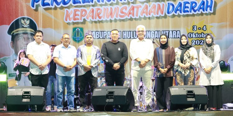 Wabup Hero Setiawan Tutup Pergelaran Seni & Musik HSU