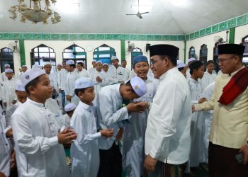 Bupati HSU H. Sahrujani Hadiri Shalat Hajat dan Doa Bersama di Ponpes RAKHA Amuntai