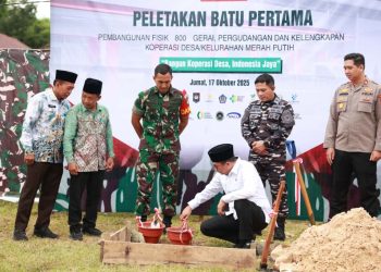 Peletakan Batu Pertama Koperasi Desa/Kelurahan Merah Putih di Tanah Bumbu