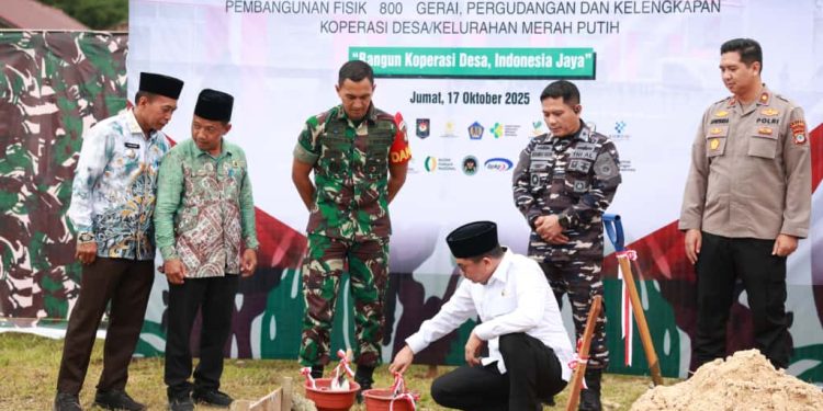 Peletakan Batu Pertama Koperasi Desa/Kelurahan Merah Putih di Tanah Bumbu