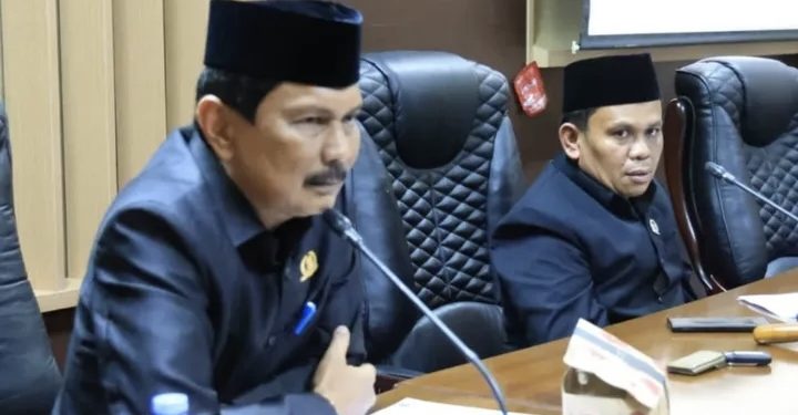 DPRD dan Diskumdagri Serta Pedagang Pasar Pagatan Sepakati Titik Relokasi