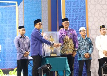 Bupati Andi Rudi Latif Buka MTQN Ke-21 Tanah Bumbu