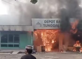 Terbakar Siang Bolong, Kios Bakso Terkenal di Banjarmasin, Pelanggan Berat Bermunculan di Medsos