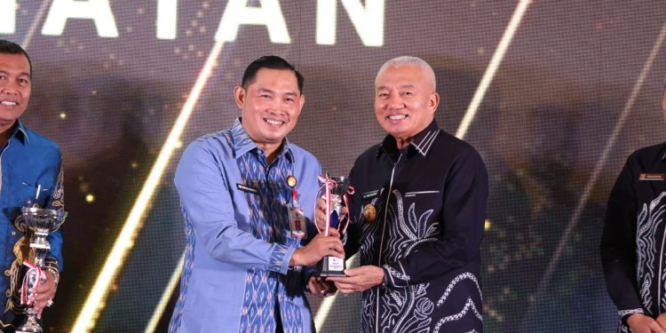 Tanah Bumbu Torehkan Prestasi Gemilang, Raih 6 Penghargaan Bidang Kesehatan