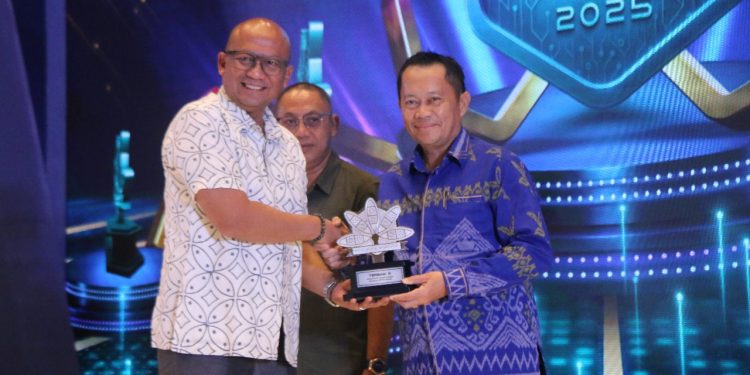 Tanah Bumbu Raih Penghargaan Terbaik 3 Akselerasi IETPD