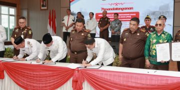 Bupati Andi Rudi Latif Teken MoU Implementasi Pidana Kerja Sosial, Tegaskan Dukungan Penguatan Tata Kelola Hukum