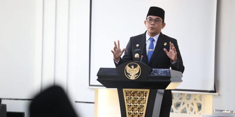 Bupati Tanah Bumbu Tekankan Peningkatan SDM untuk Wujudkan Daerah Bebas Pengangguran