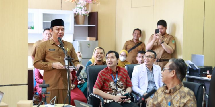 Meningkatkan Mutu Pelayanan Publik Melalui Monitoring dan Evaluasi Akreditasi RSUD Tanah Bumbu