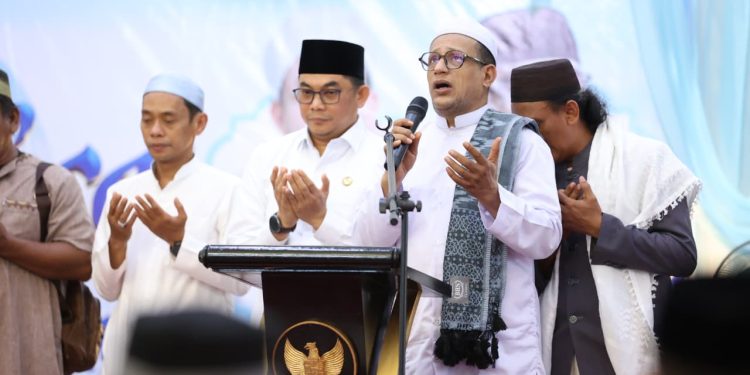 Bupati Andi Rudi Latif: Isra Mi’raj Momentum Penguatan Nilai Spiritual dalam Tata Kelola Pemerintahan
