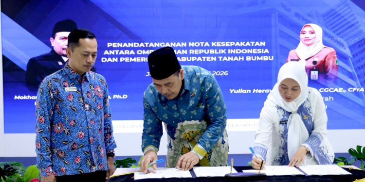 Pemkab Tanah Bumbu Teken MoU dengan Ombudsman RI, Perkuat Pengawasan Pelayanan Publik