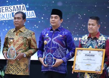 Tanah Bumbu Raih Dua Penghargaan di Rakor Percepatan Pembangunan Kalsel 2026