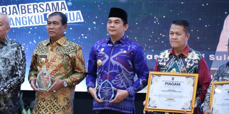 Tanah Bumbu Raih Dua Penghargaan di Rakor Percepatan Pembangunan Kalsel 2026