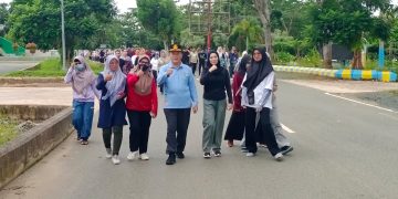 Bangun Kesadaran Kolektif, Pemkab Tanah Bumbu Rutin Gelar Jalan Sehat dan Aksi Jumat Bersih