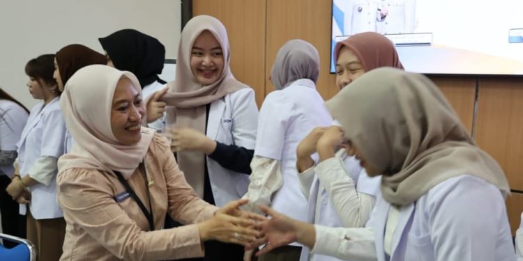 16 Dokter Internship 2026 Mulai Bertugas, Pemkab Tanah Bumbu Perkuat Layanan Kesehatan