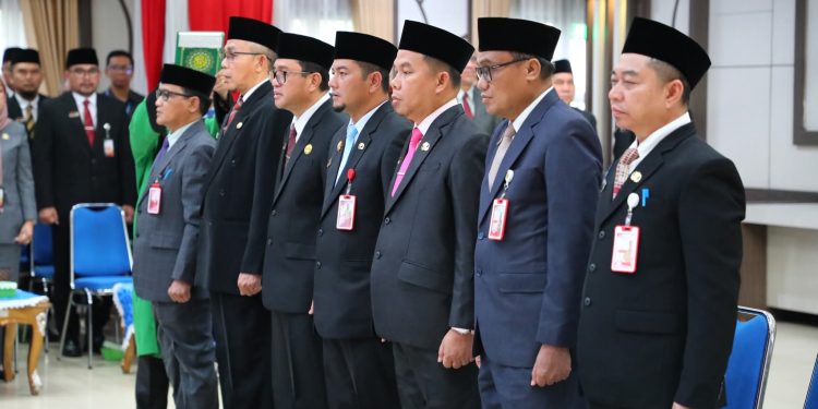 Wali Kota Banjarmasin Lantik Pejabat Pimpinan Tinggi Pratama, Sekda Dimutasi Jadi Staf Ahli