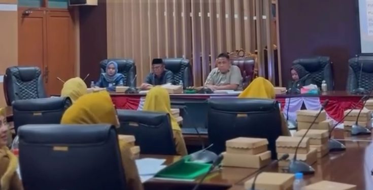 Komisi I DPRD Tanah Bumbu Gelar Raker, Fokus Program 2026 dan Peningkatan Layanan Kesehatan