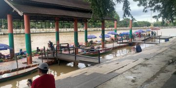 Harus Buka Bulan Ramadhan, Pasar Wisata Terapung Banjarmasin Nyaris Tanpa Pembeli