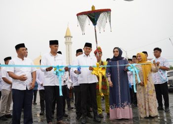 Aksi Bajual Wadai 2026 Resmi Dibuka, Bupati Andi Rudi Latif Dorong Pelestarian Kuliner dan Ekonomi Warga