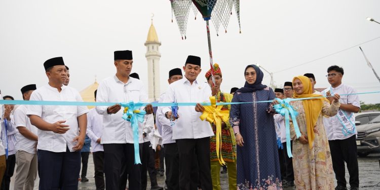 Aksi Bajual Wadai 2026 Resmi Dibuka, Bupati Andi Rudi Latif Dorong Pelestarian Kuliner dan Ekonomi Warga