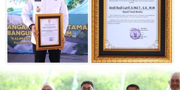 Bupati Andi Rudi Latif Terima Penghargaan KASAD, Bukti Komitmen Dukung Pembangunan Kodam di Kalsel