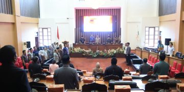 DPRD dan Pemkab Tanah Bumbu Perkuat Regulasi Perizinan untuk Dorong Investasi Daerah