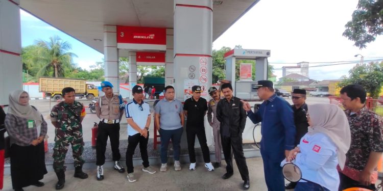 DPRD Tanah Bumbu Awasi Penyaluran BBM Subsidi di Pagatan dan Sungai Loban