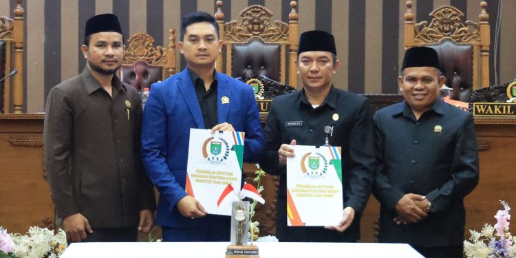 Raperda Perizinan Berbasis Risiko Resmi Disetujui DPRD Tanah Bumbu