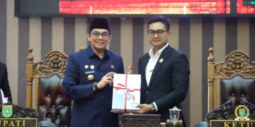 Bupati Andi Rudi Latif Sampaikan KUA-PPAS 2027
