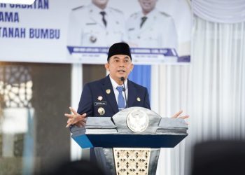 Andi Anwar Sadat Resmi Pimpin Dinas Perikanan Tanah Bumbu, Bupati Dorong Inovasi dan Pelayanan Prima