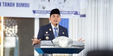 Andi Anwar Sadat Resmi Pimpin Dinas Perikanan Tanah Bumbu, Bupati Dorong Inovasi dan Pelayanan Prima