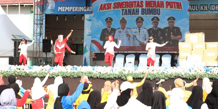Aksi Sinergitas Merah Putih 2026 di Satui: Antusiasme Warga Warnai Senam, Storytelling, dan Layanan Publik