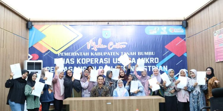 19 Pelaku Usaha Mikro Terima Sertifikat Halal, Perkuat Daya Saing Produk Lokal