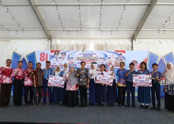 Bupati Andi Rudi Latif Dorong Akademik dan Karakter Pelajar Lewat Lomba Cerdas Cermat HUT ke-81 RI