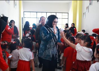 Andi Irmayani Rudi Latif Ajak Anak TK Syiona Terapkan Hidup Sehat dengan Cara Menyenangkan