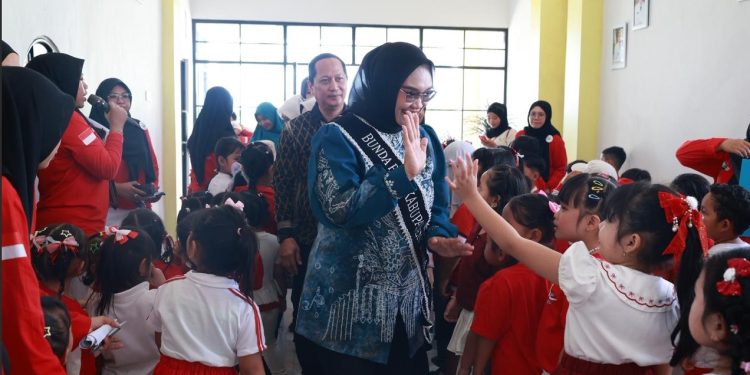 Andi Irmayani Rudi Latif Ajak Anak TK Syiona Terapkan Hidup Sehat dengan Cara Menyenangkan