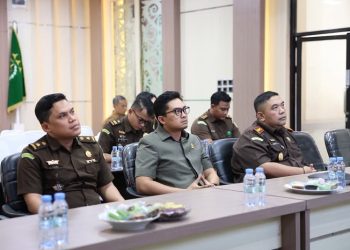Kejari dan DPRD Tanah Bumbu Perkuat Sinergi Intelijen untuk Kawal Pembangunan