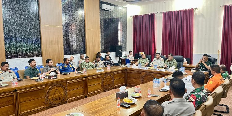 Tim Mabes TNI Apresiasi Aksi Nyata Satgas Karhutla Tanah Bumbu