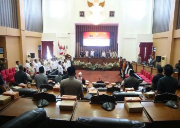 Pemkab Tanah Bumbu Paparkan Strategi Penyesuaian Anggaran dalam Rapat Paripurna DPRD