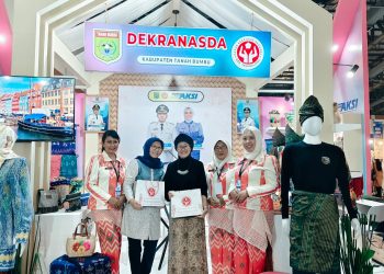 Dekranasda Tanah Bumbu Angkat Tenun Pagatan di INACRAFT 2026, UMKM Lokal Tembus Pasar Global
